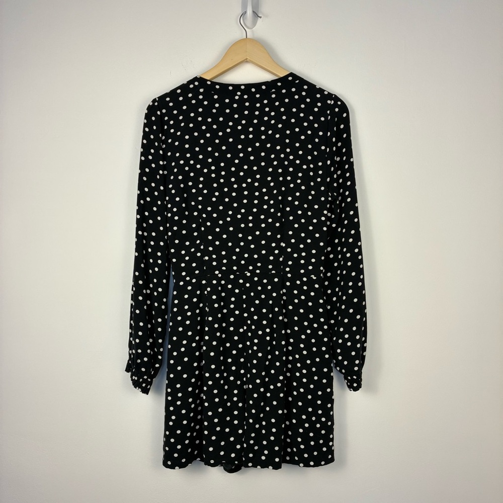 Abercrombie navy and white polka dot romper long sleeve wrap style size M - Picture 2 of 4